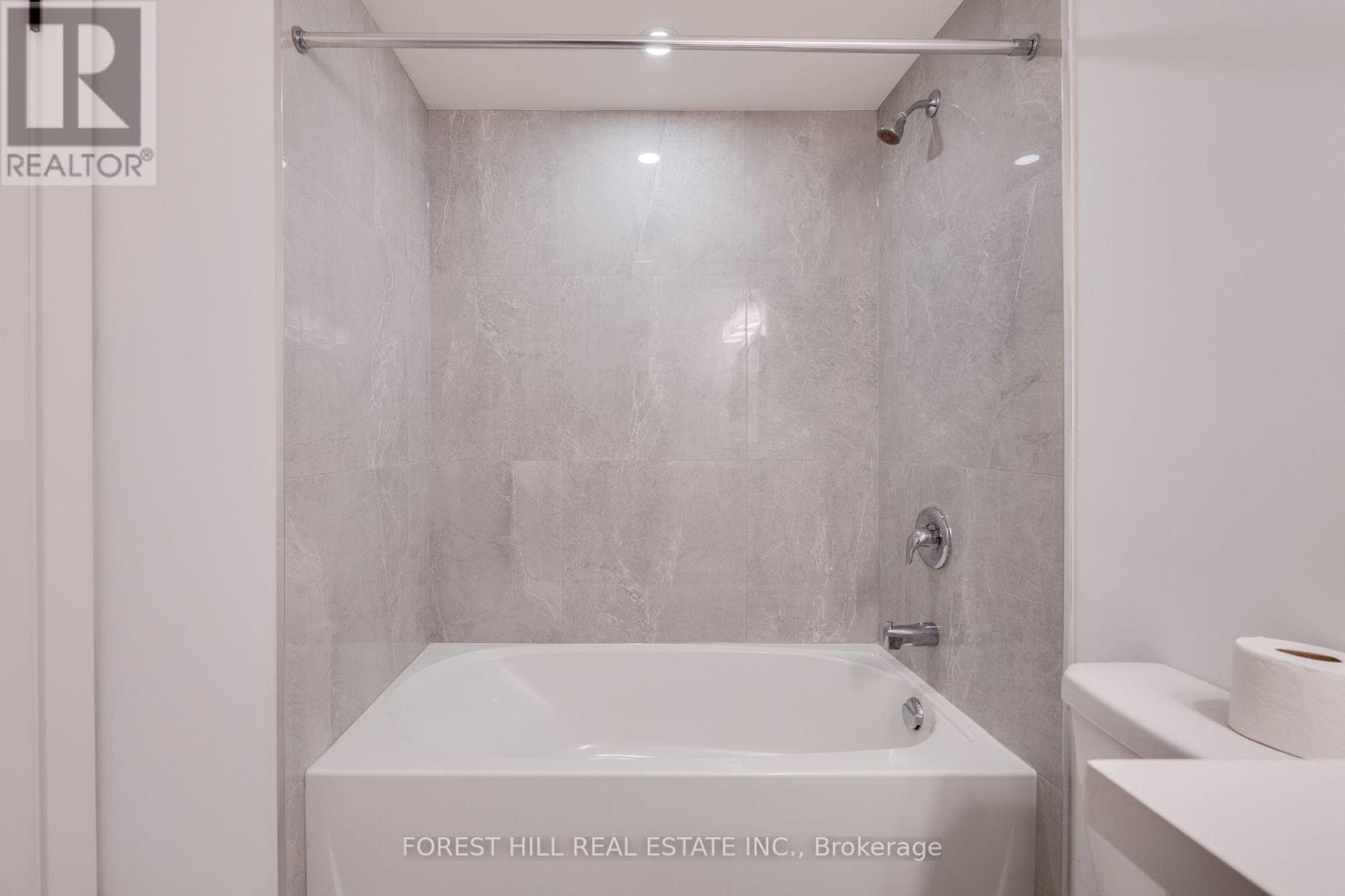 38 Thirty First Street, Toronto, Ontario  M8W 3E9 - Photo 30 - W13821306