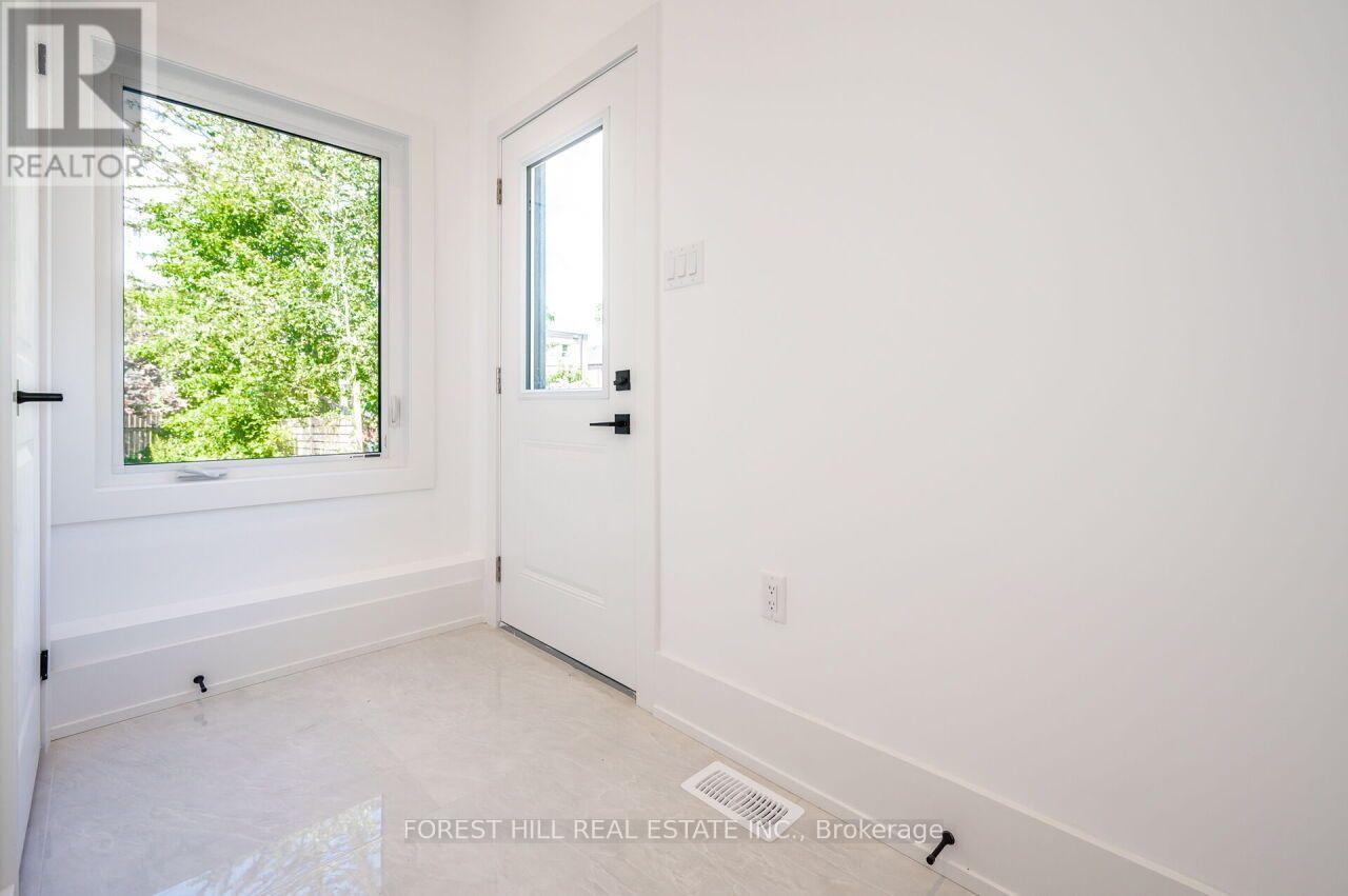 38 Thirty First Street, Toronto, Ontario  M8W 3E9 - Photo 35 - W13821306