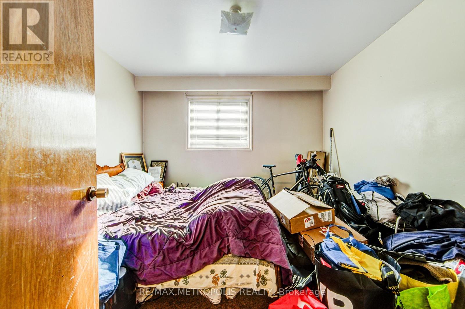 110 Stevenson Road, Toronto, Ontario  M9V 2B5 - Photo 14 - W13821318