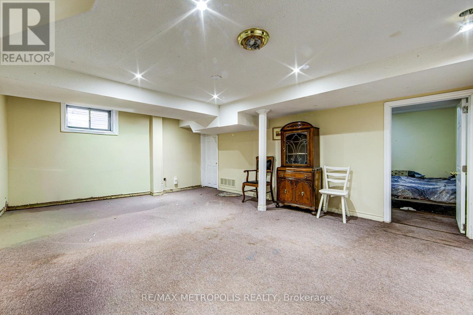 110 Stevenson Road, Toronto, Ontario  M9V 2B5 - Photo 28 - W13821318