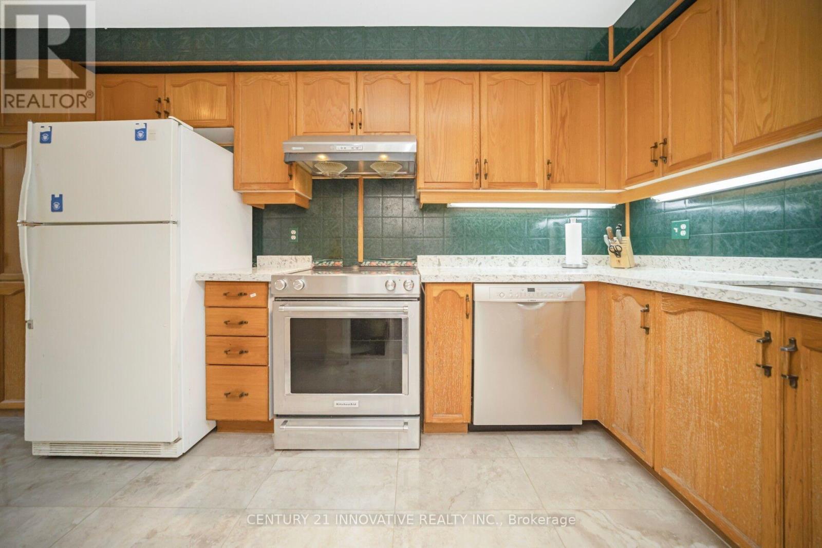 31b - 5865 Dalebrook Crescent, Mississauga, Ontario  L5M 5X1 - Photo 8 - W13821340