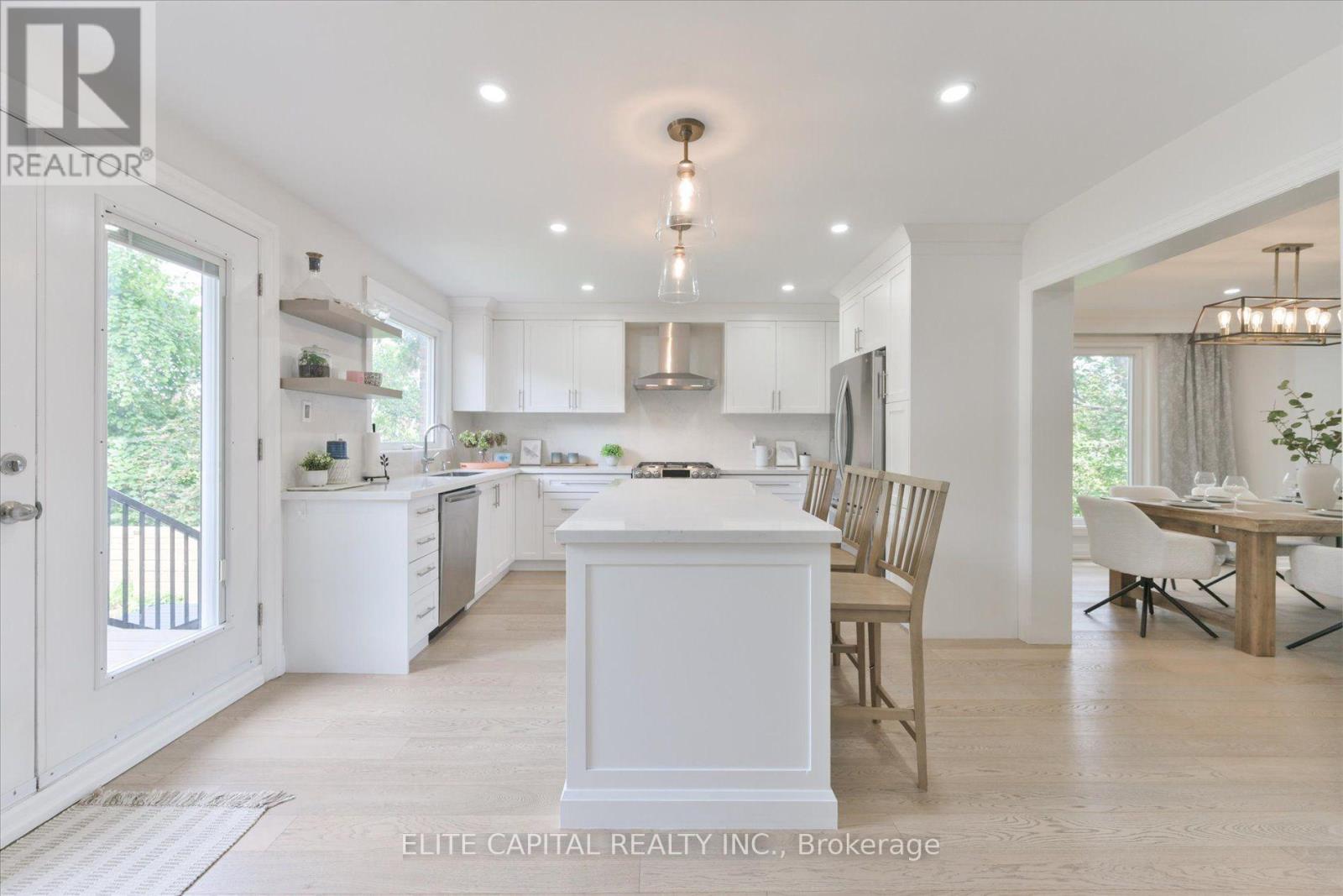 20 Raymore Drive, Toronto, Ontario  M9P 1W5 - Photo 18 - W13821386