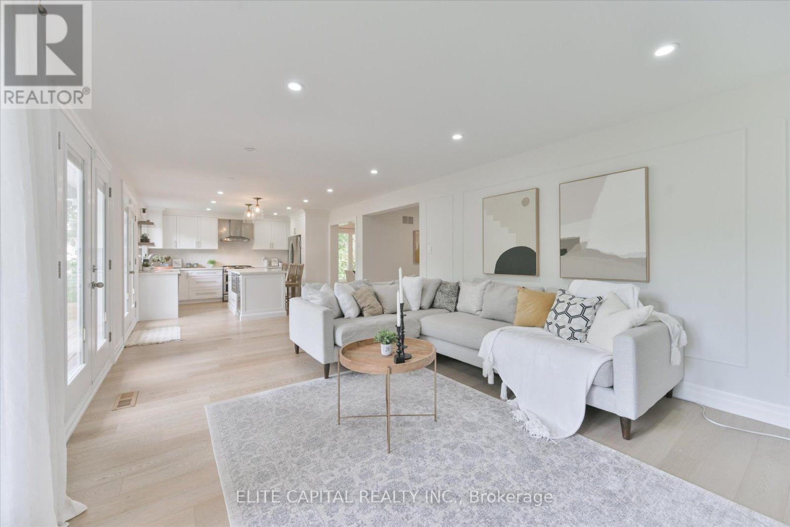 20 Raymore Drive, Toronto, Ontario  M9P 1W5 - Photo 20 - W13821386