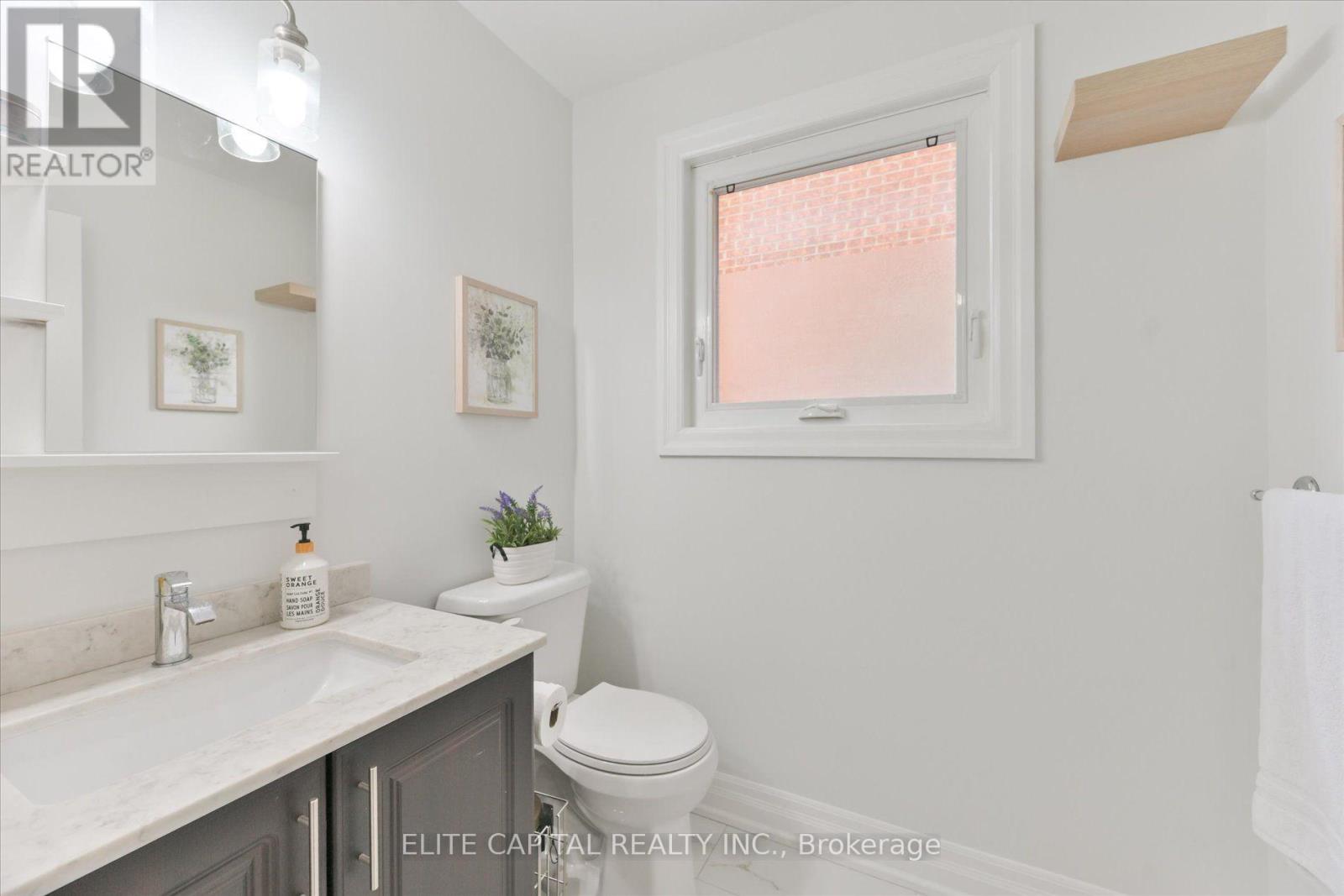 20 Raymore Drive, Toronto, Ontario  M9P 1W5 - Photo 22 - W13821386
