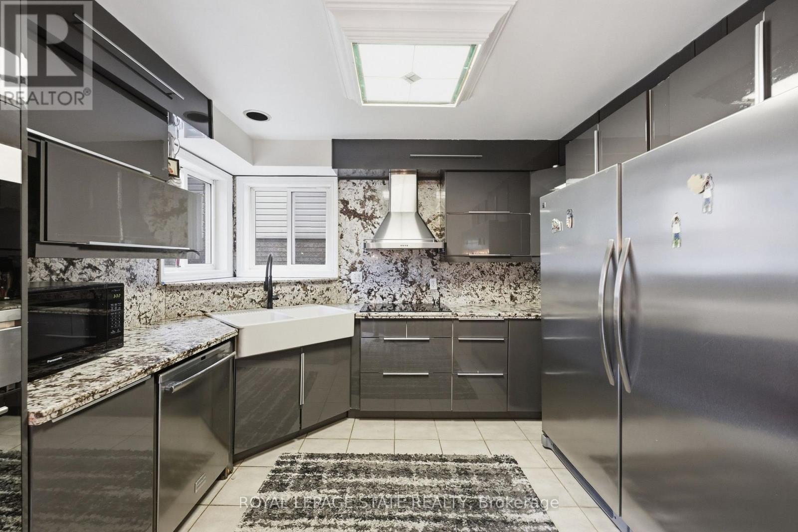11 Redtail Crescent, Hamilton, Ontario  L9B 2R6 - Photo 16 - X13821348