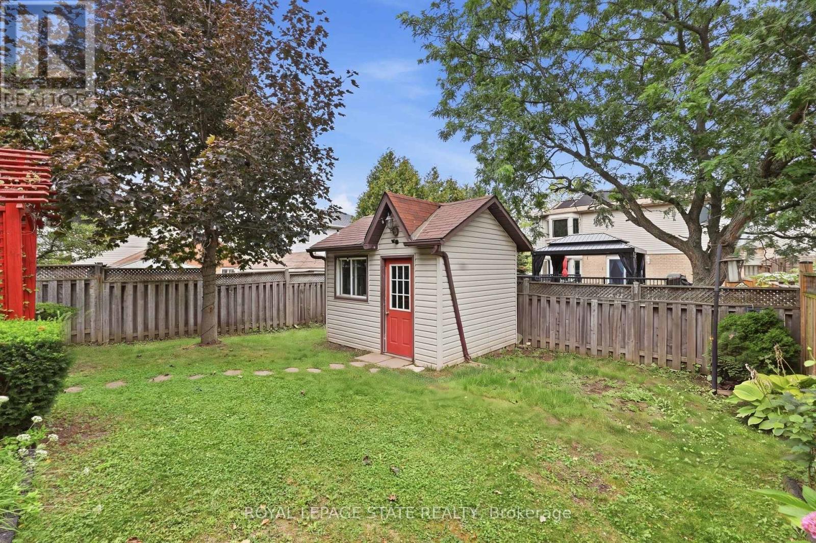 11 Redtail Crescent, Hamilton, Ontario  L9B 2R6 - Photo 34 - X13821348