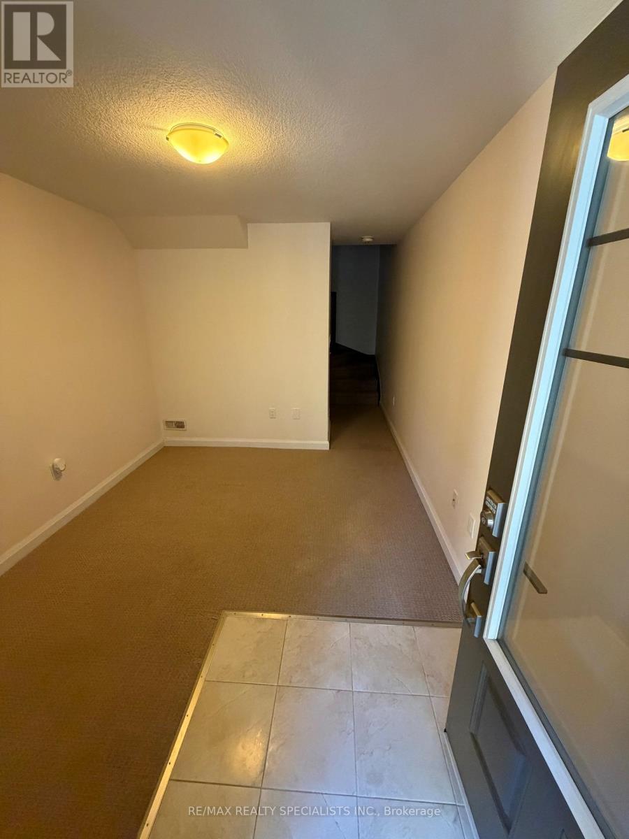 53 - 1169 Garner Road E, Hamilton, Ontario  L9G 0G8 - Photo 3 - X13821392