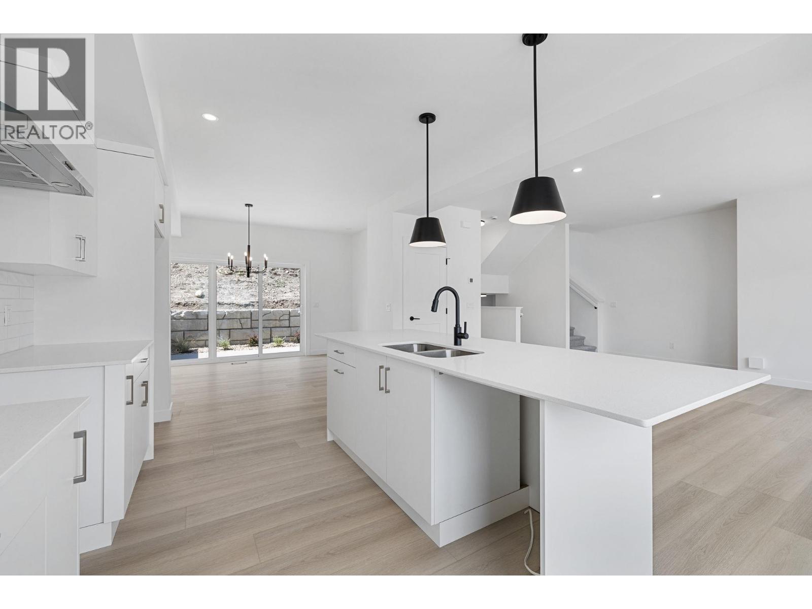 430 Arrowleaf Rise photo 8