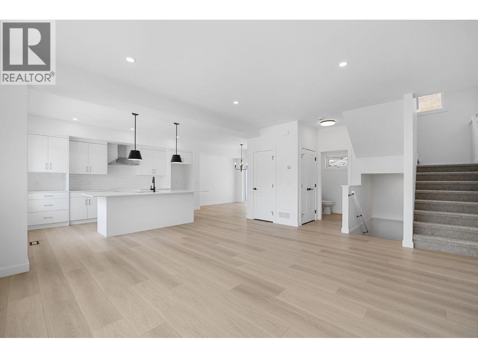 430 Arrowleaf Rise photo 15