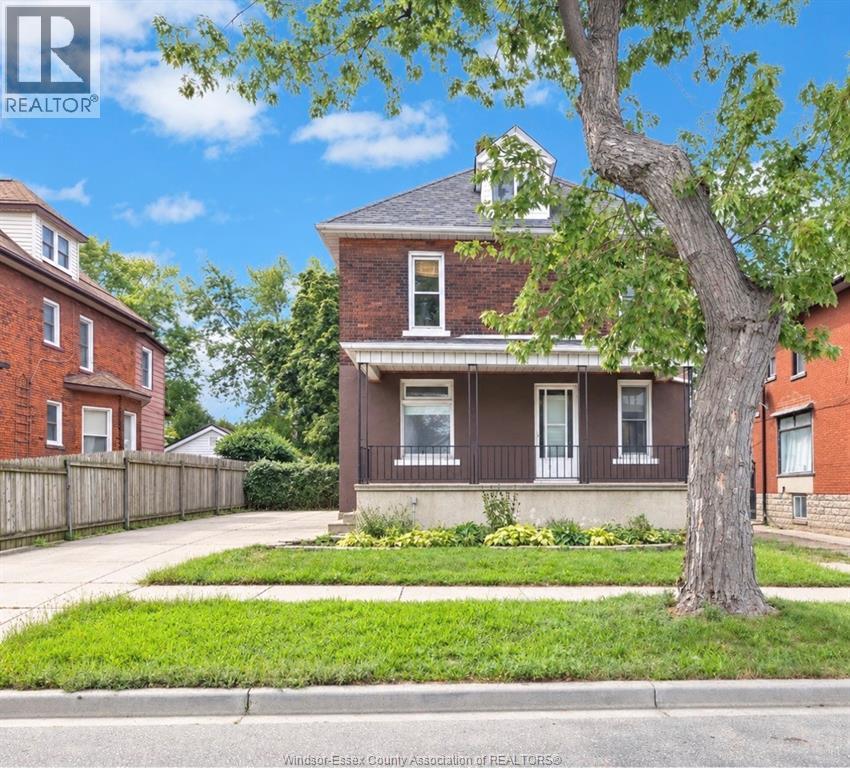 231 GLADSTONE Unit# 1, Windsor, Ontario