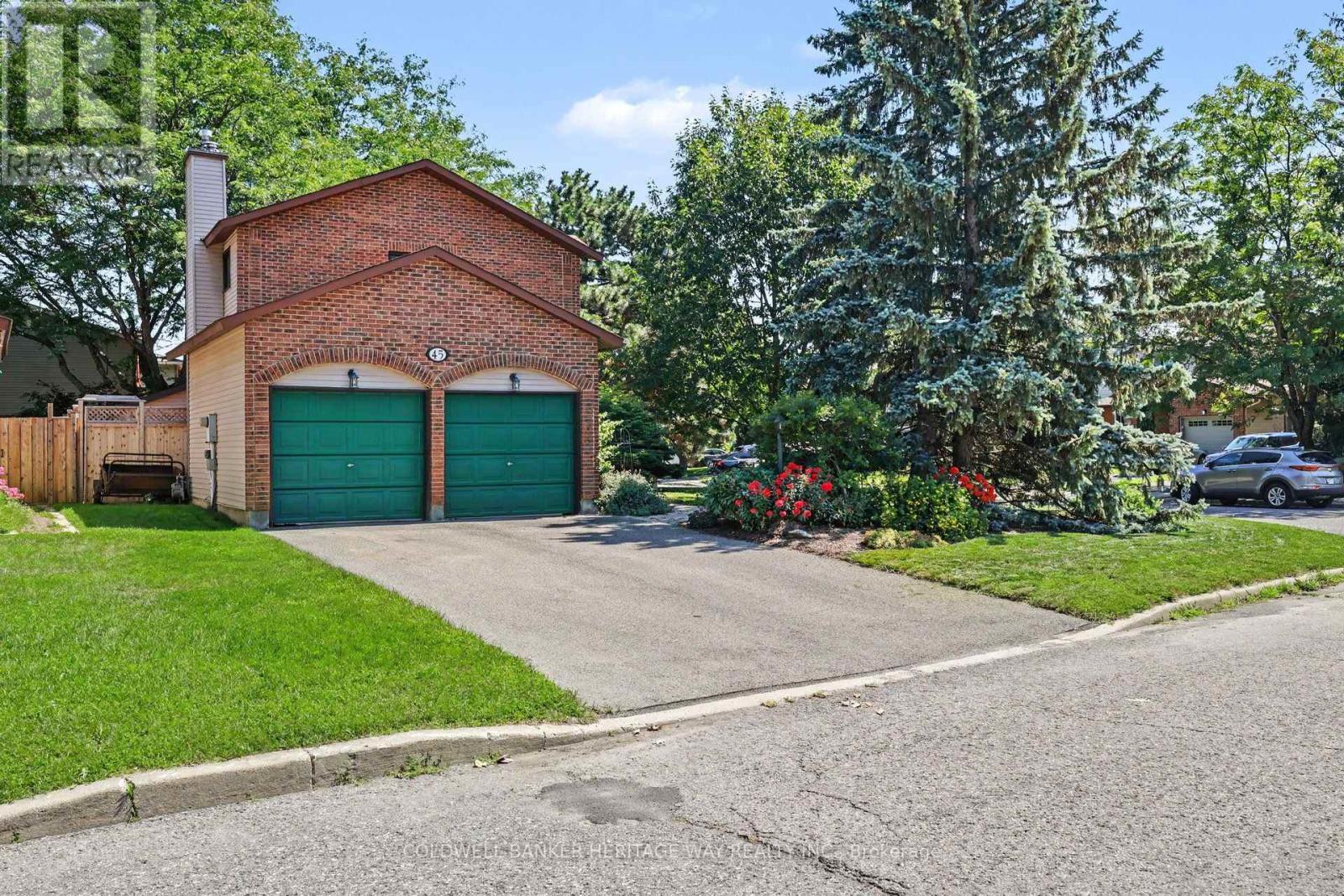 45 Shadetree Crescent, Ottawa, Ontario  K2E 7R3 - Photo 2 - X13821416