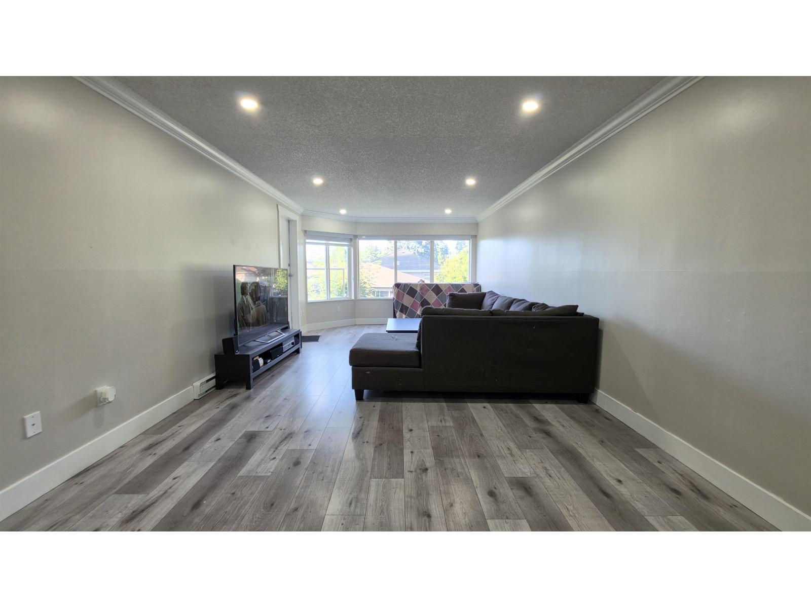 105 9635 121 STREET photo 5