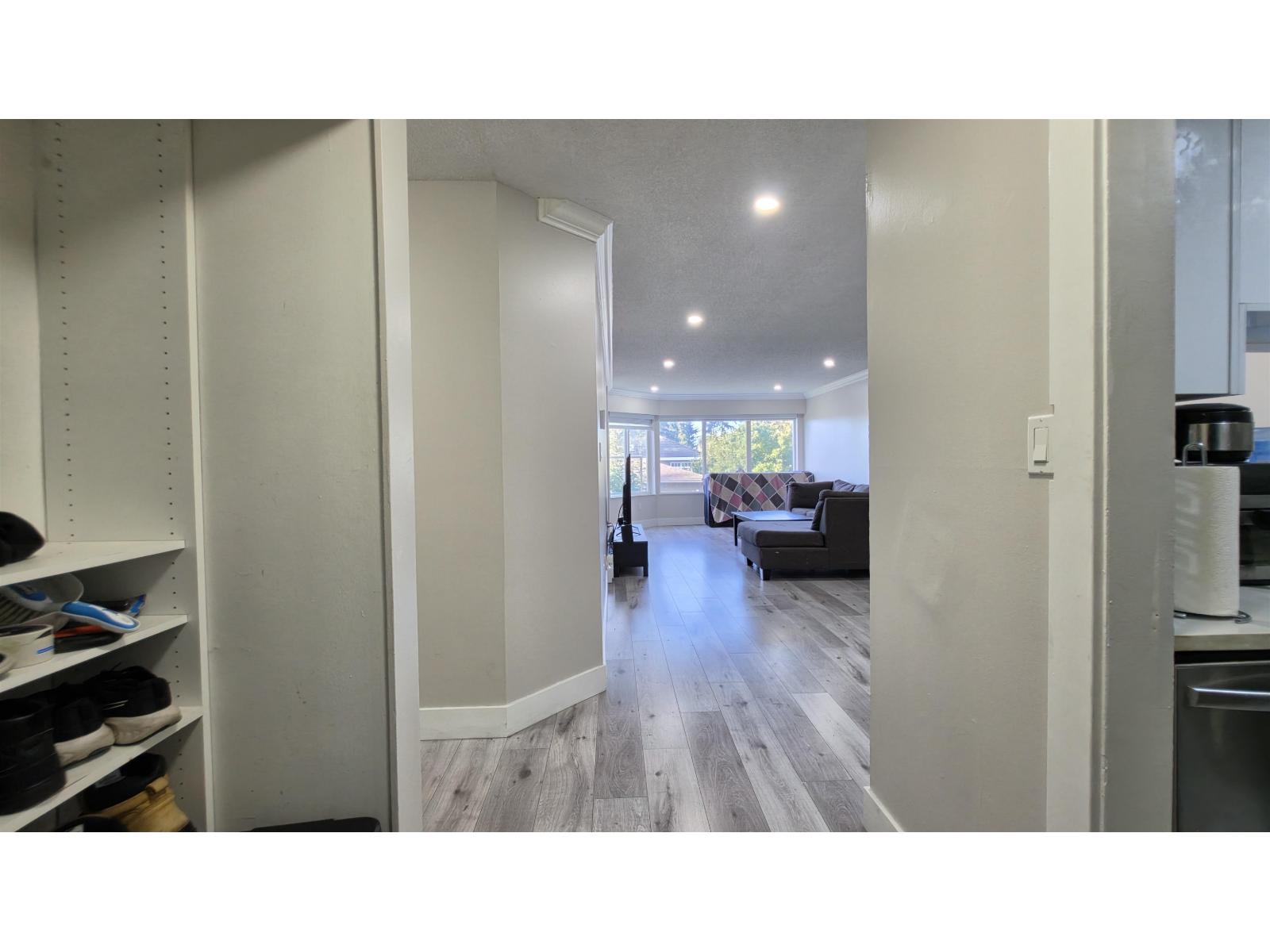 105 9635 121 STREET photo 3