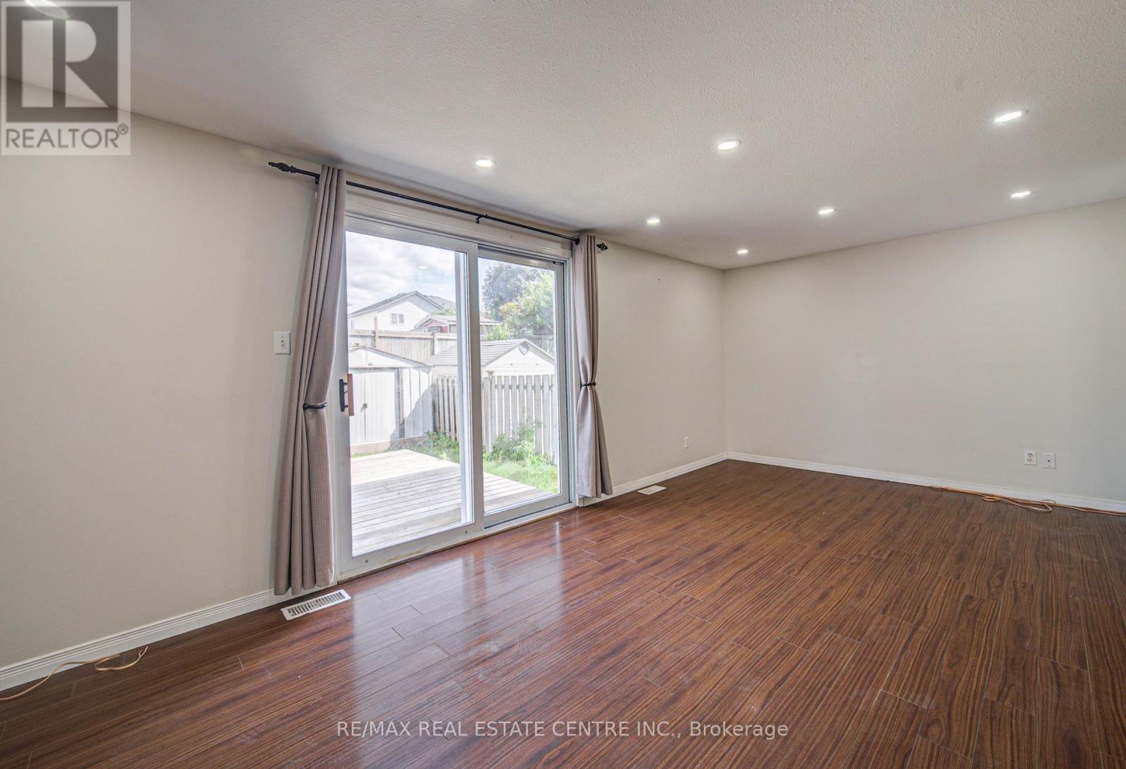 155 Highbrook Street, Kitchener, Ontario  N2E 3P5 - Photo 16 - X13821414