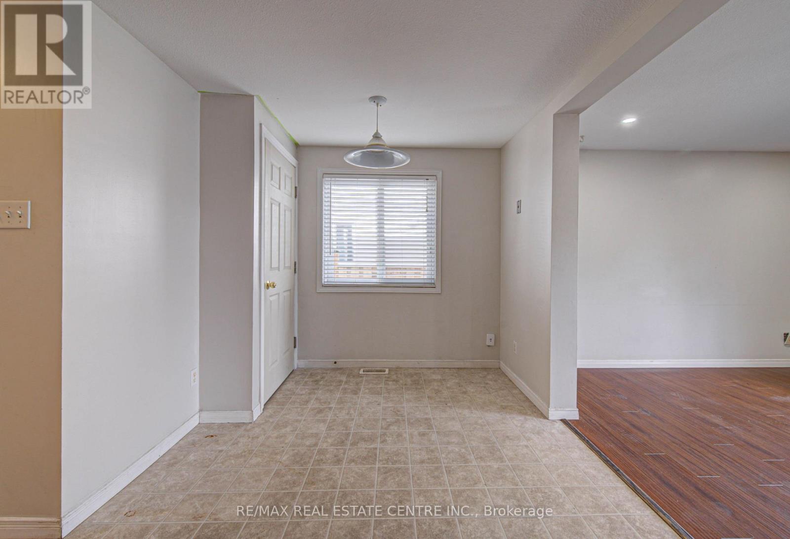 155 Highbrook Street, Kitchener, Ontario  N2E 3P5 - Photo 7 - X13821414