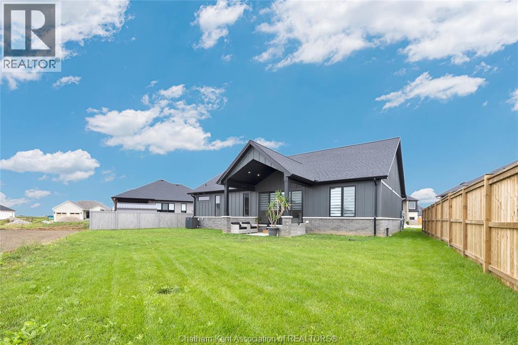 111 Bloomington Way, Chatham, Ontario  N7L 0H2 - Photo 41 - 26023317