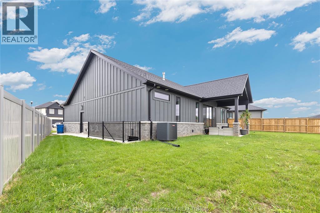 111 Bloomington Way, Chatham, Ontario  N7L 0H2 - Photo 43 - 26023317