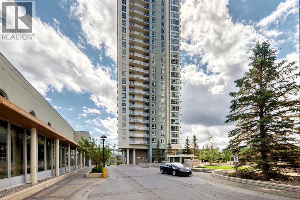 2007, 99 Spruce Place SW photo 2