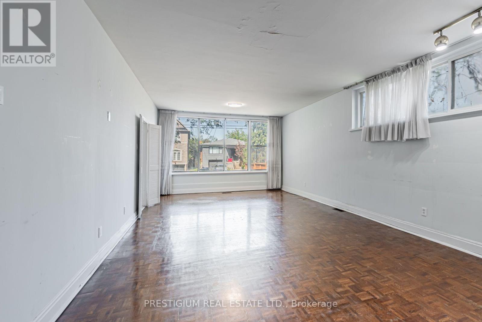 75 Stormont Avenue, Toronto, Ontario  M5N 2C3 - Photo 6 - C13820926