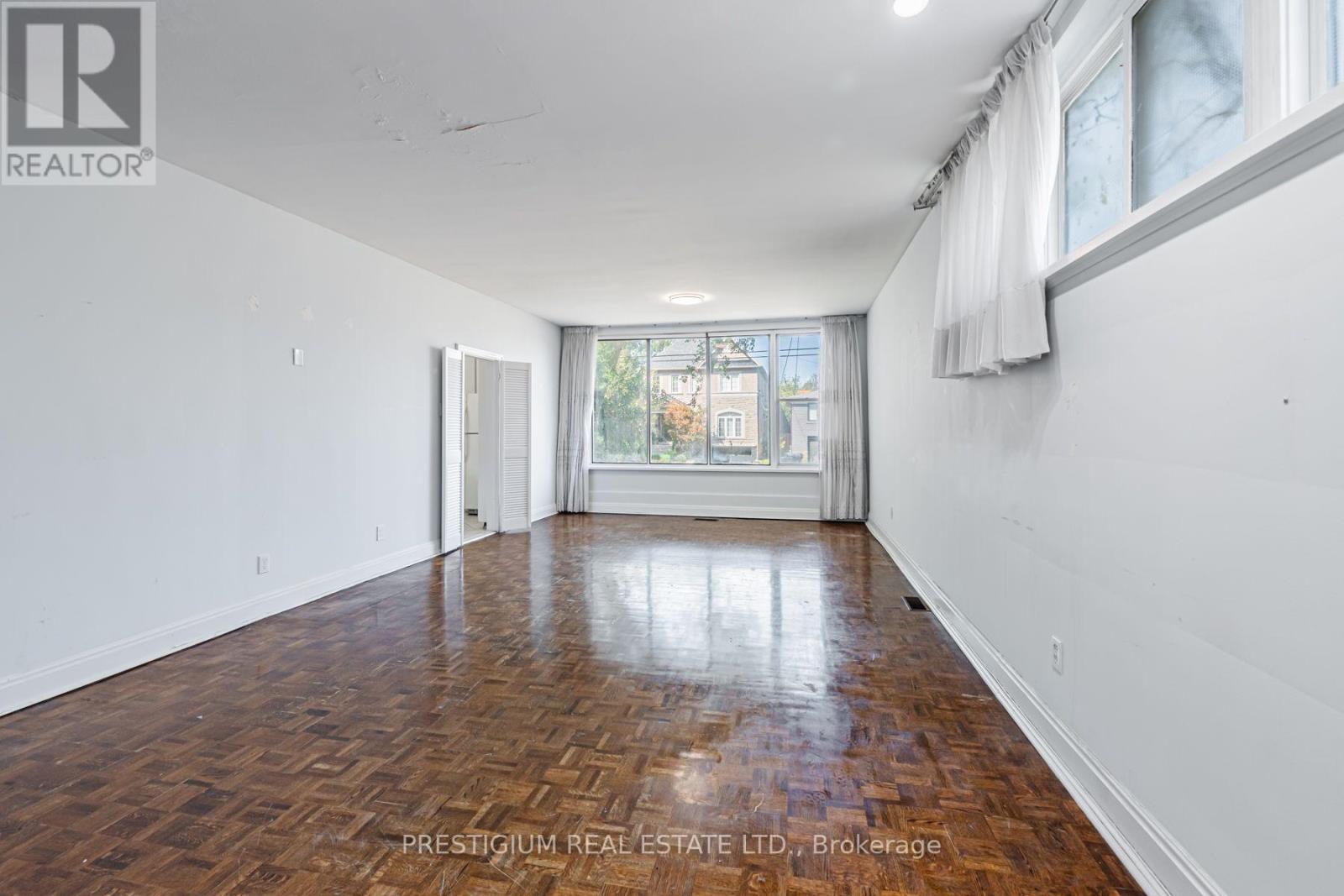 75 Stormont Avenue, Toronto, Ontario  M5N 2C3 - Photo 7 - C13820926