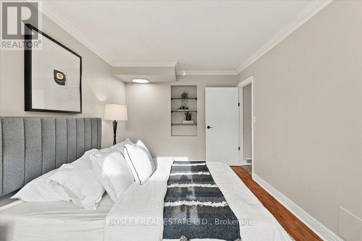 566 Rougemount Drive, Pickering, Ontario  L1W 2C2 - Photo 13 - E13816388