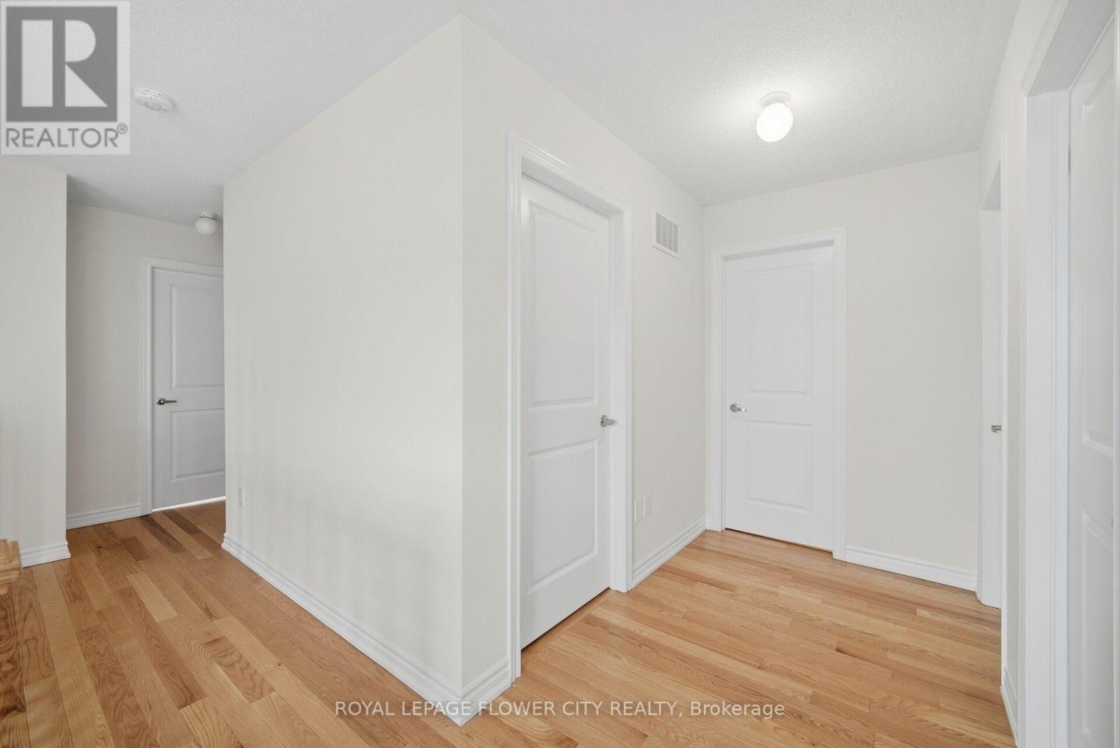 44 Rochester Drive, Barrie, Ontario  L9J 0W1 - Photo 21 - S13807292