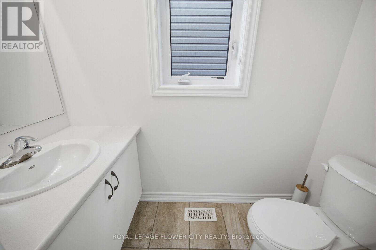 44 Rochester Drive, Barrie, Ontario  L9J 0W1 - Photo 18 - S13807292