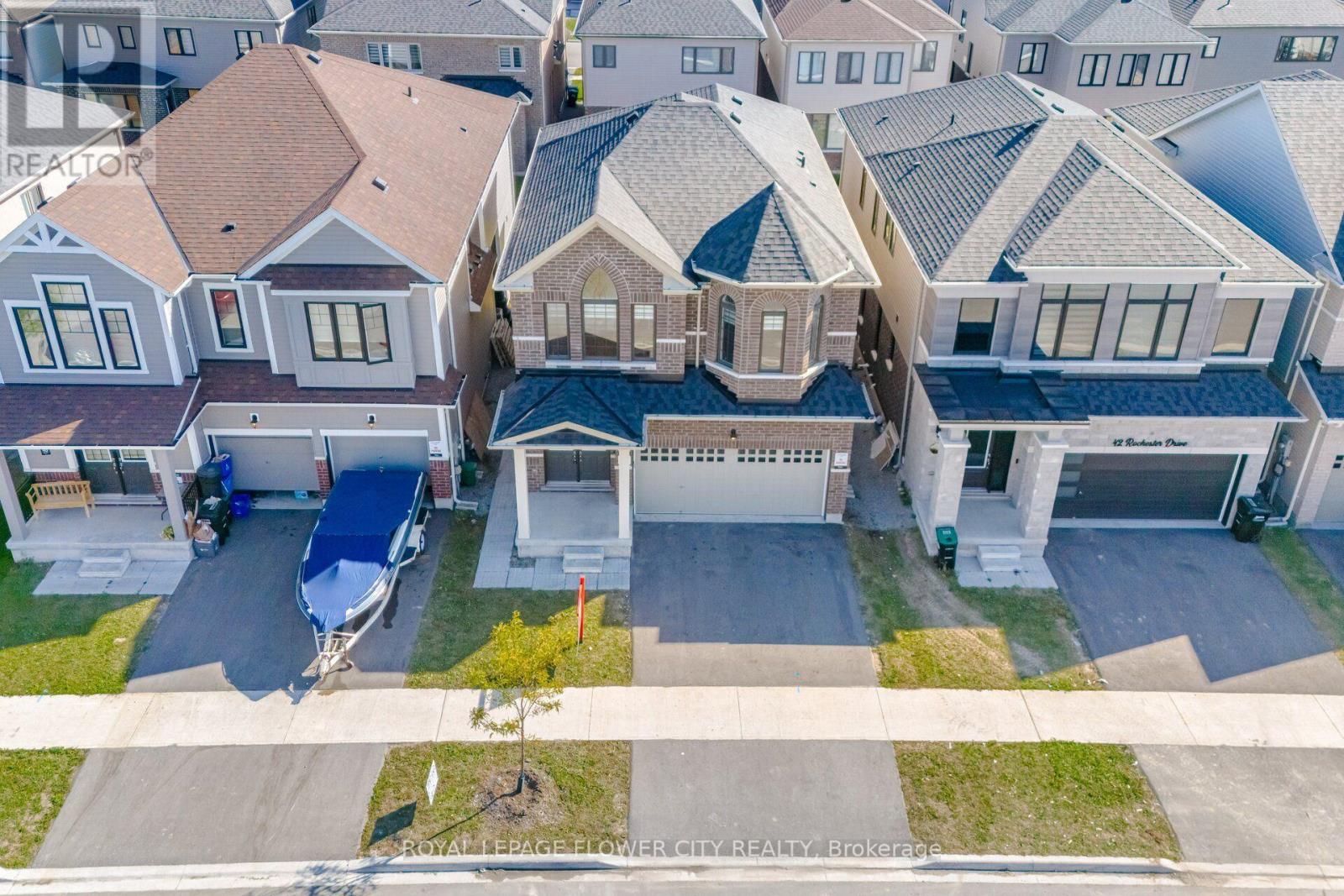 44 Rochester Drive, Barrie, Ontario  L9J 0W1 - Photo 3 - S13807292