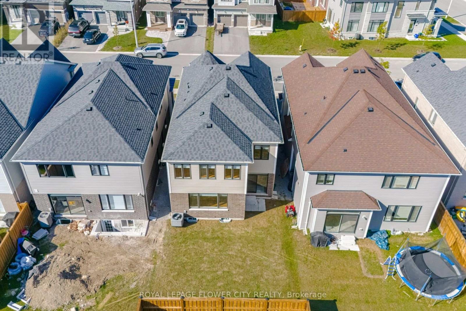 44 Rochester Drive, Barrie, Ontario  L9J 0W1 - Photo 41 - S13807292