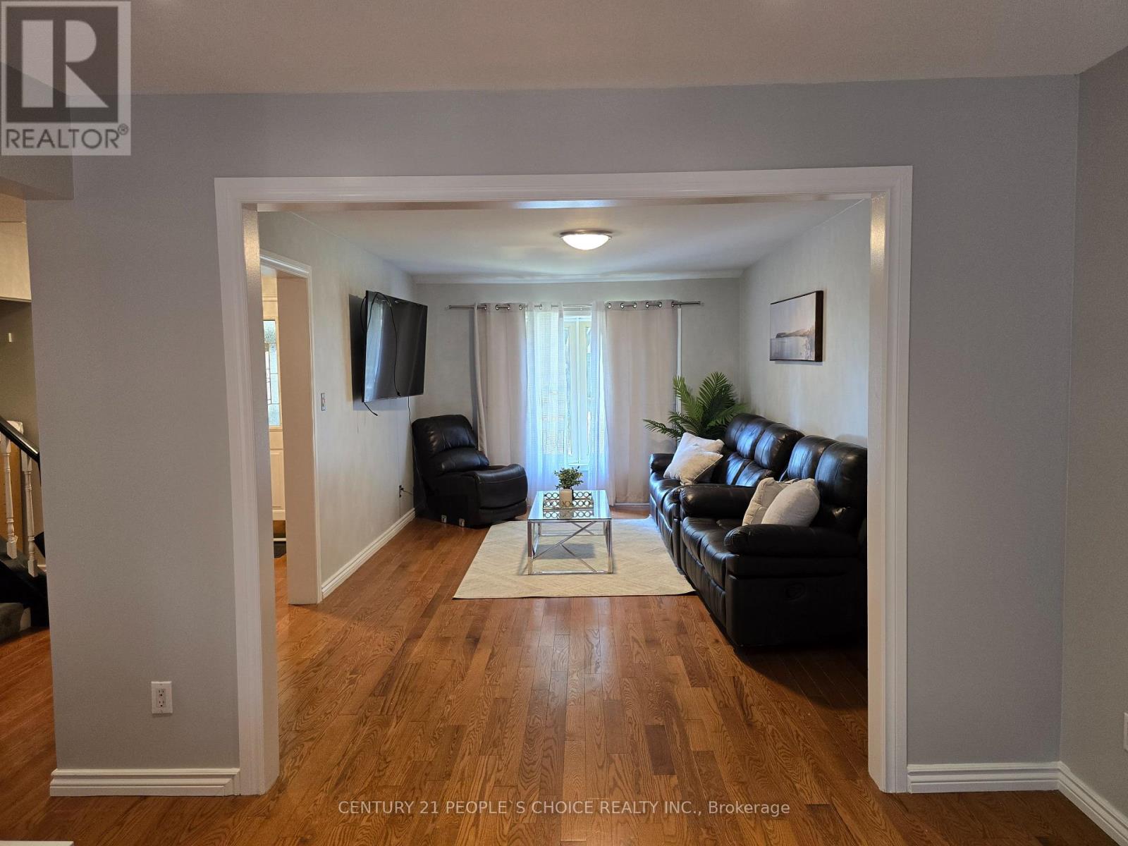 6063 Farmstead Lane, Mississauga, Ontario  L5N 2Y9 - Photo 8 - W13774628
