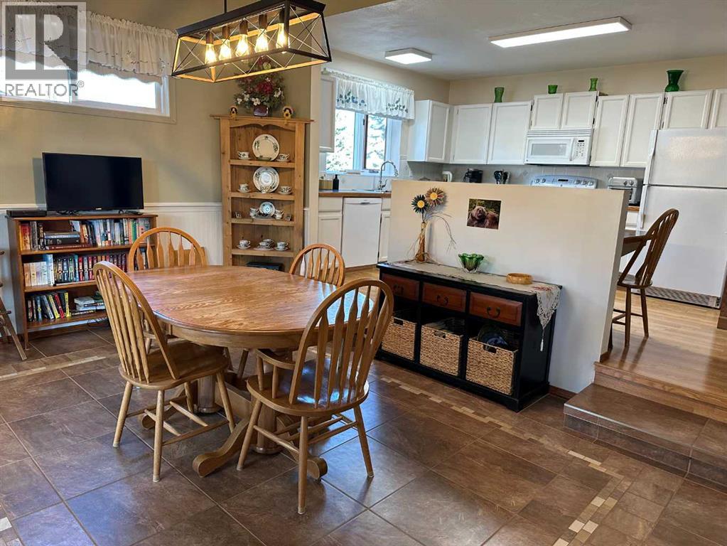 301 Westhill Close photo 14