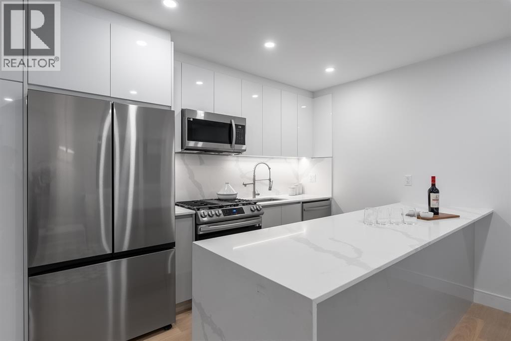 2881 E GEORGIA STREET photo 10