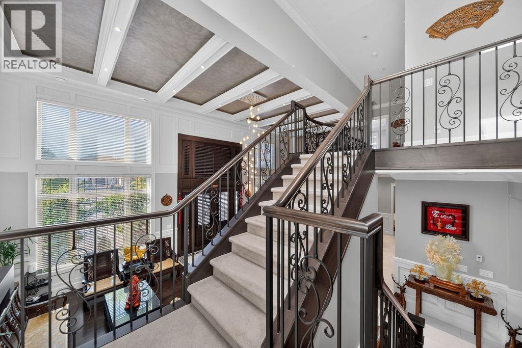 8828 COOPER ROAD