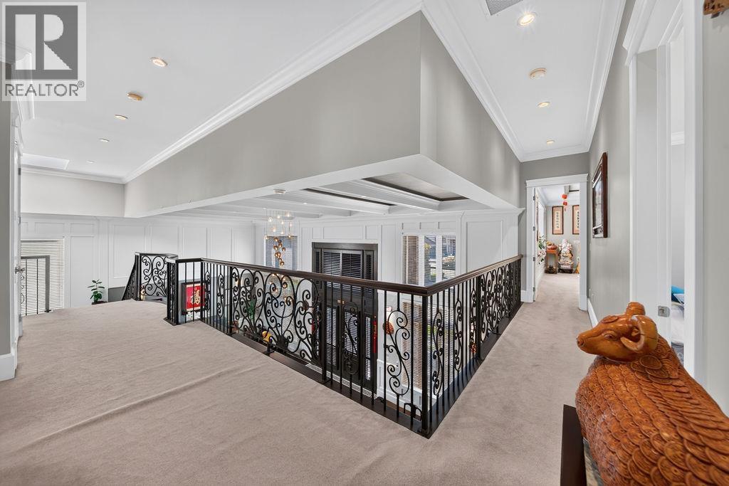 8828 COOPER ROAD