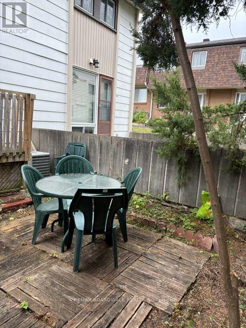 912 B Elmsmere Drive, Ottawa, Ontario  K1J 7T6 - Photo 21 - X13821470