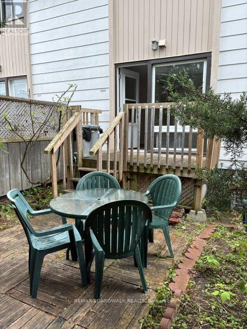 912 B Elmsmere Drive, Ottawa, Ontario  K1J 7T6 - Photo 24 - X13821470