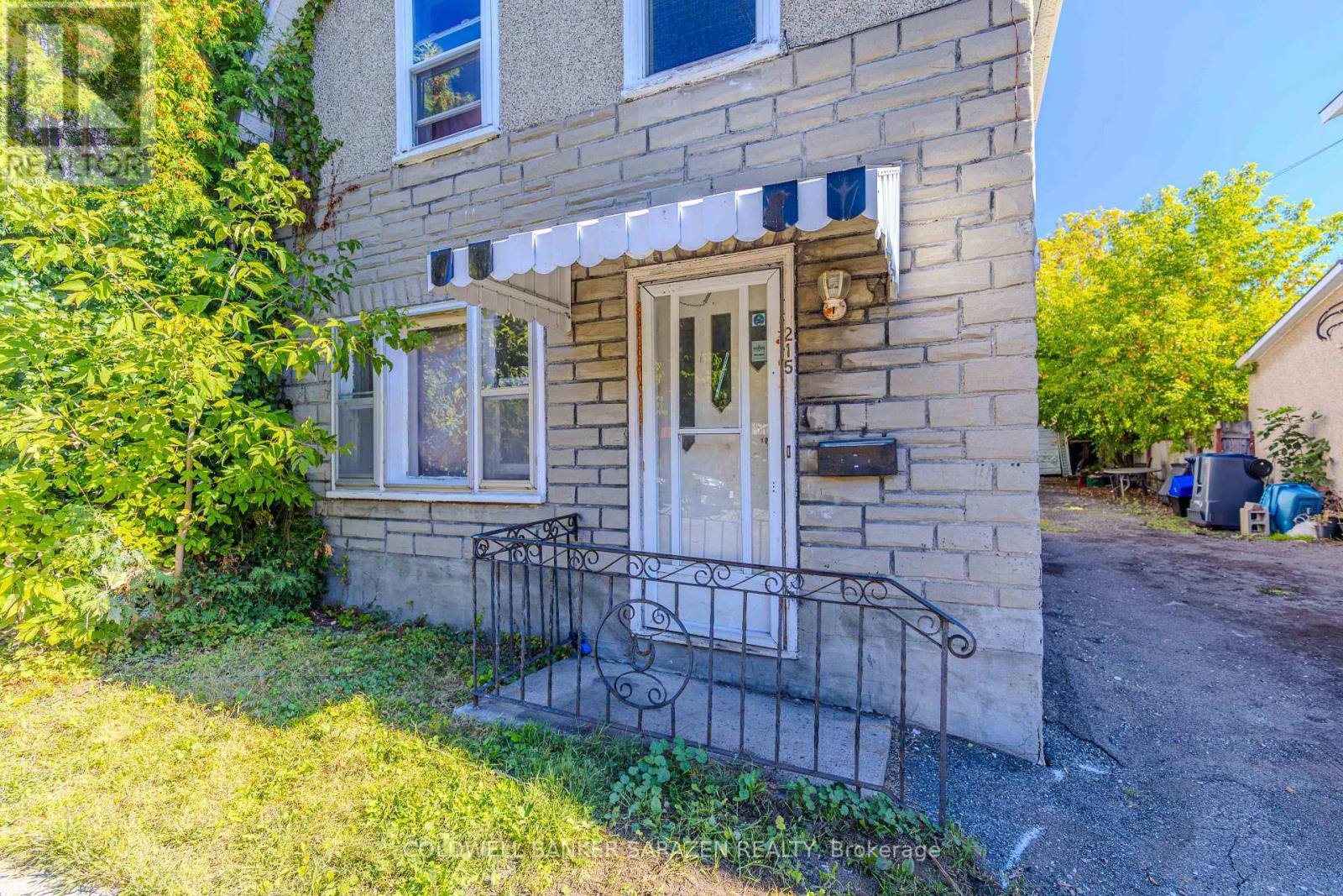 215 Desrosiers Street, Ottawa, Ontario  K1L 7T2 - Photo 3 - X13821474