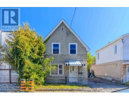 215 DESROSIERS STREET, Ottawa, Ontario