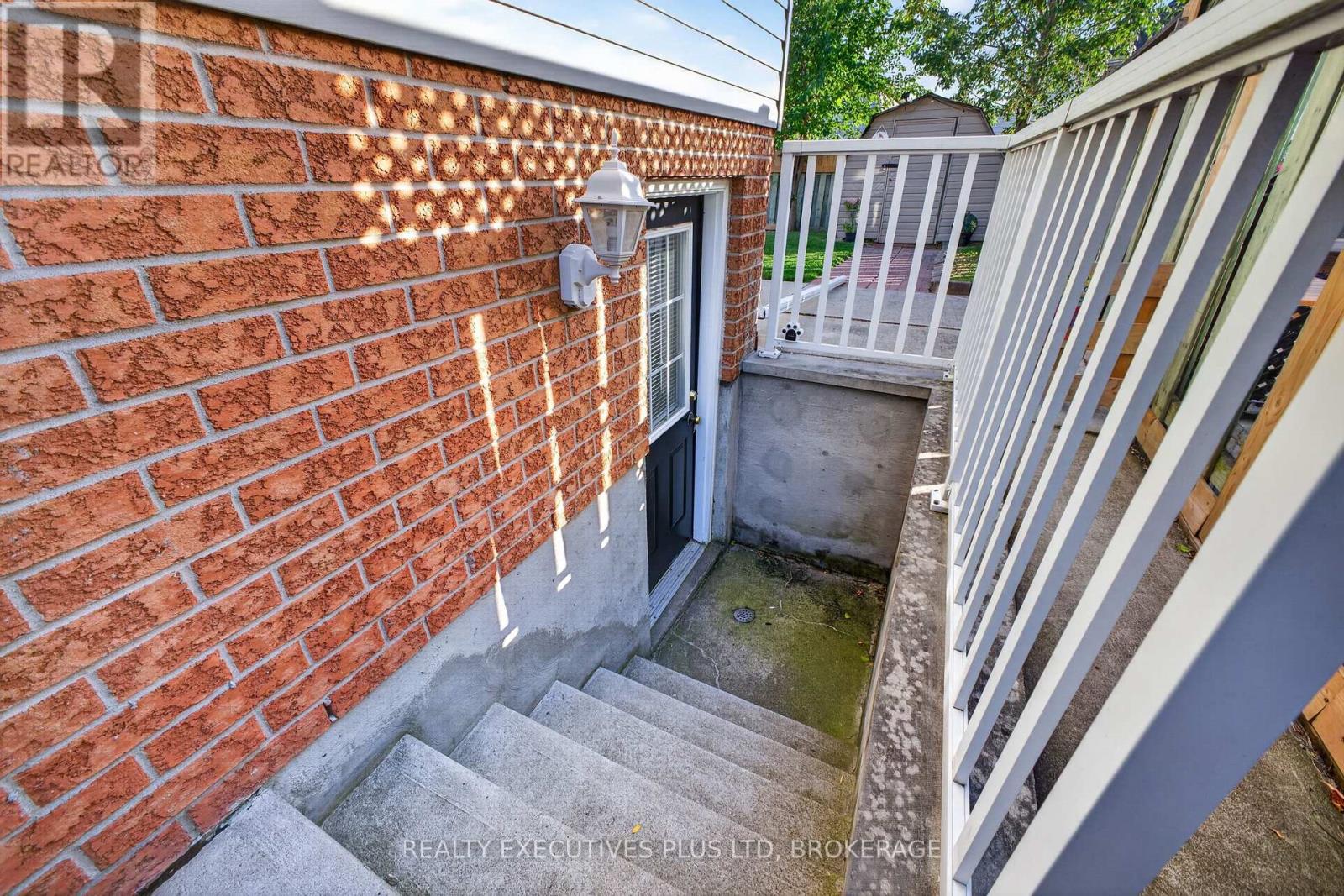 7802 Sabine Drive, Niagara Falls (Ascot), Ontario L2H 3E4 - Photo 35 - X13821444