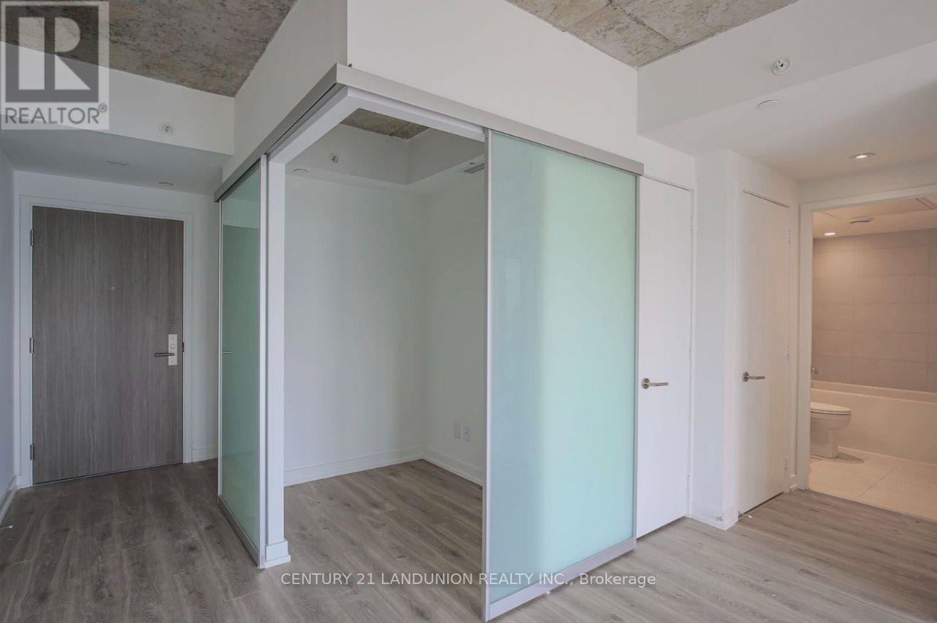 2802 - 161 Roehampton Avenue, Toronto, Ontario  M4P 0C8 - Photo 2 - C13821488