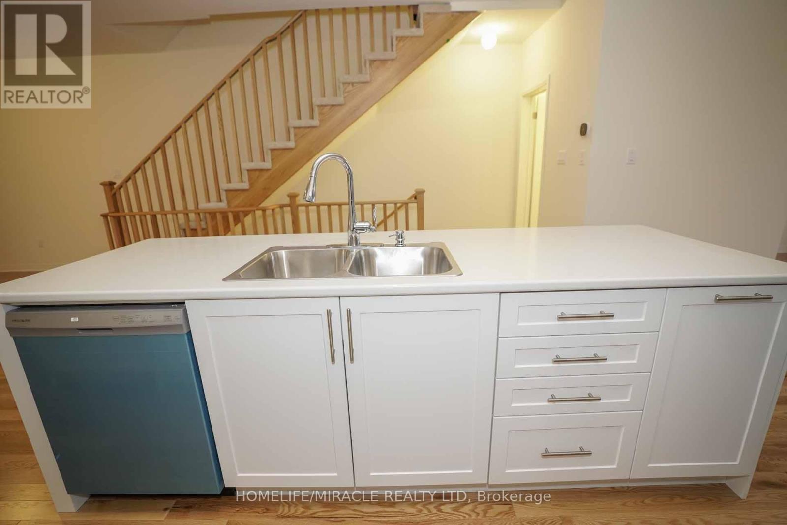 1561 Green Road, Clarington, Ontario  L1C 7E5 - Photo 21 - E13821446