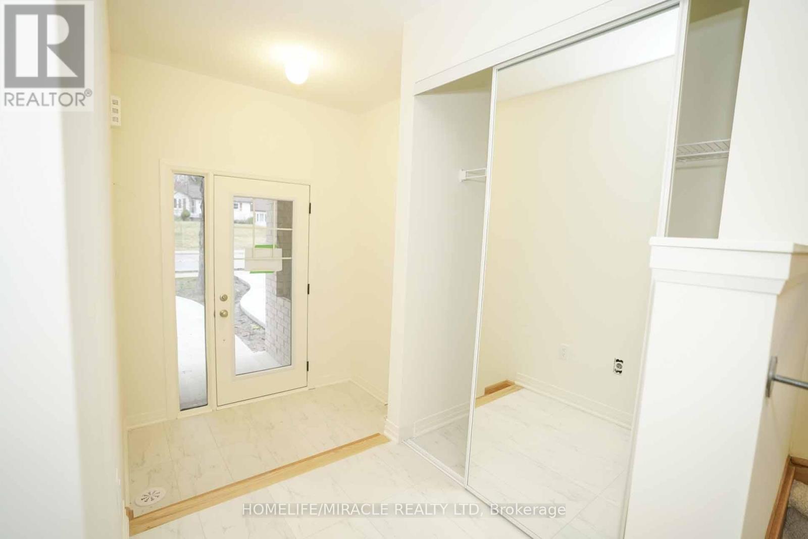 1561 Green Road, Clarington, Ontario  L1C 7E5 - Photo 8 - E13821446