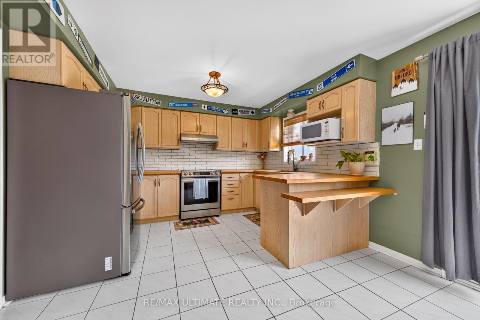 96 Cresthaven Road, Brampton, Ontario  L7A 1H8 - Photo 7 - W13817312