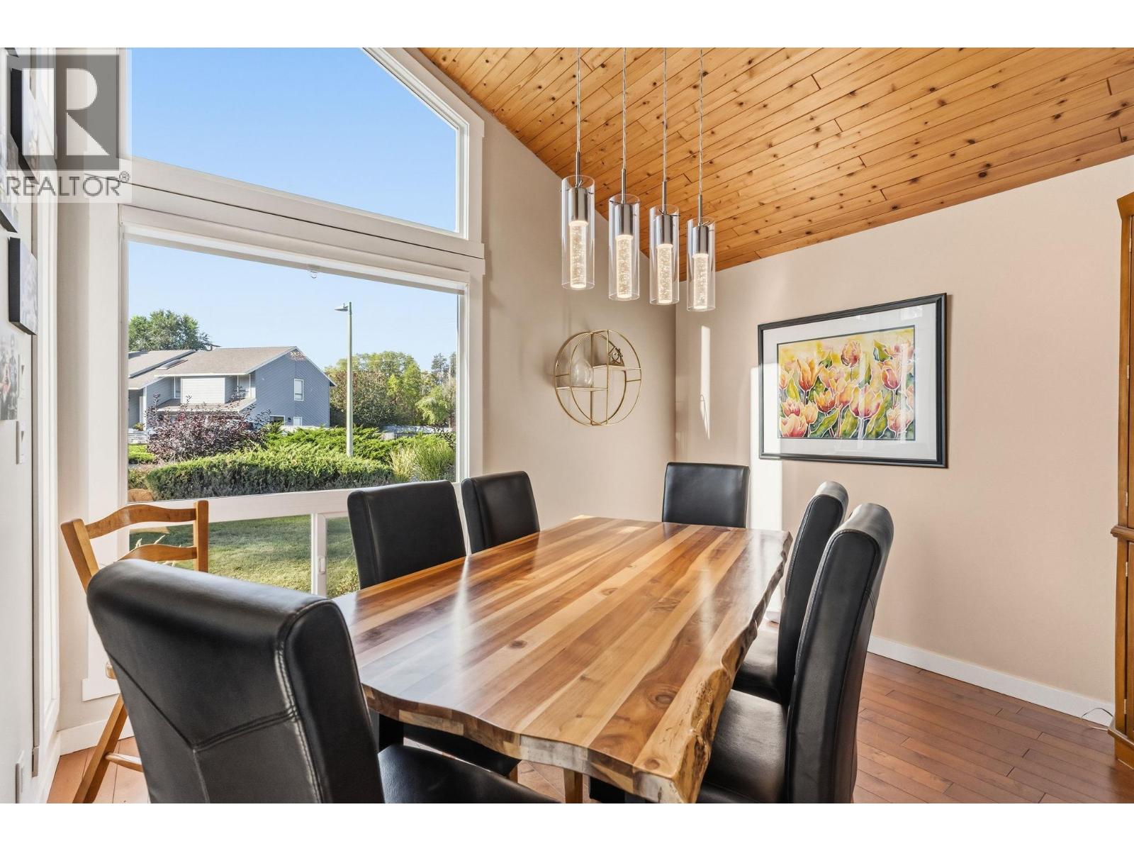 710 Tozer Court, Kelowna, British Columbia  V1W 2P8 - Photo 3 - 10401601