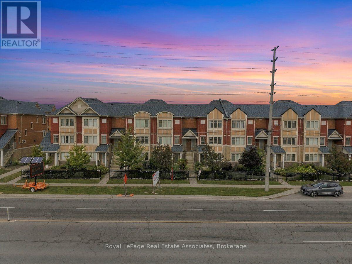 16 - 3975 Eglinton Avenue W, Mississauga, Ontario  L5M 0E7 - Photo 2 - W13821450