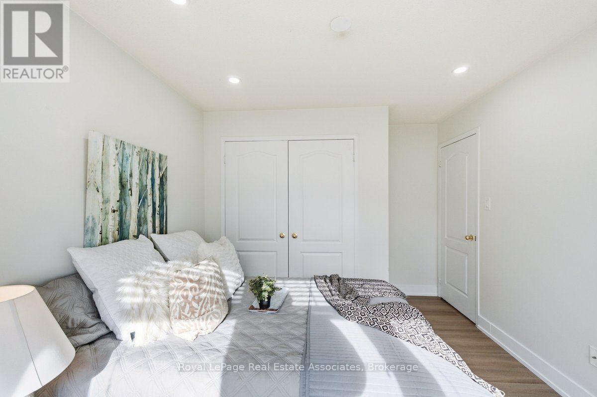 16 - 3975 Eglinton Avenue W, Mississauga, Ontario  L5M 0E7 - Photo 24 - W13821450