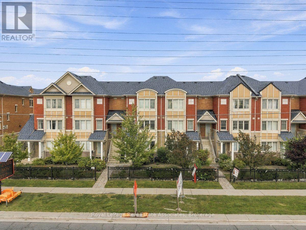 16 - 3975 Eglinton Avenue W, Mississauga, Ontario  L5M 0E7 - Photo 4 - W13821450
