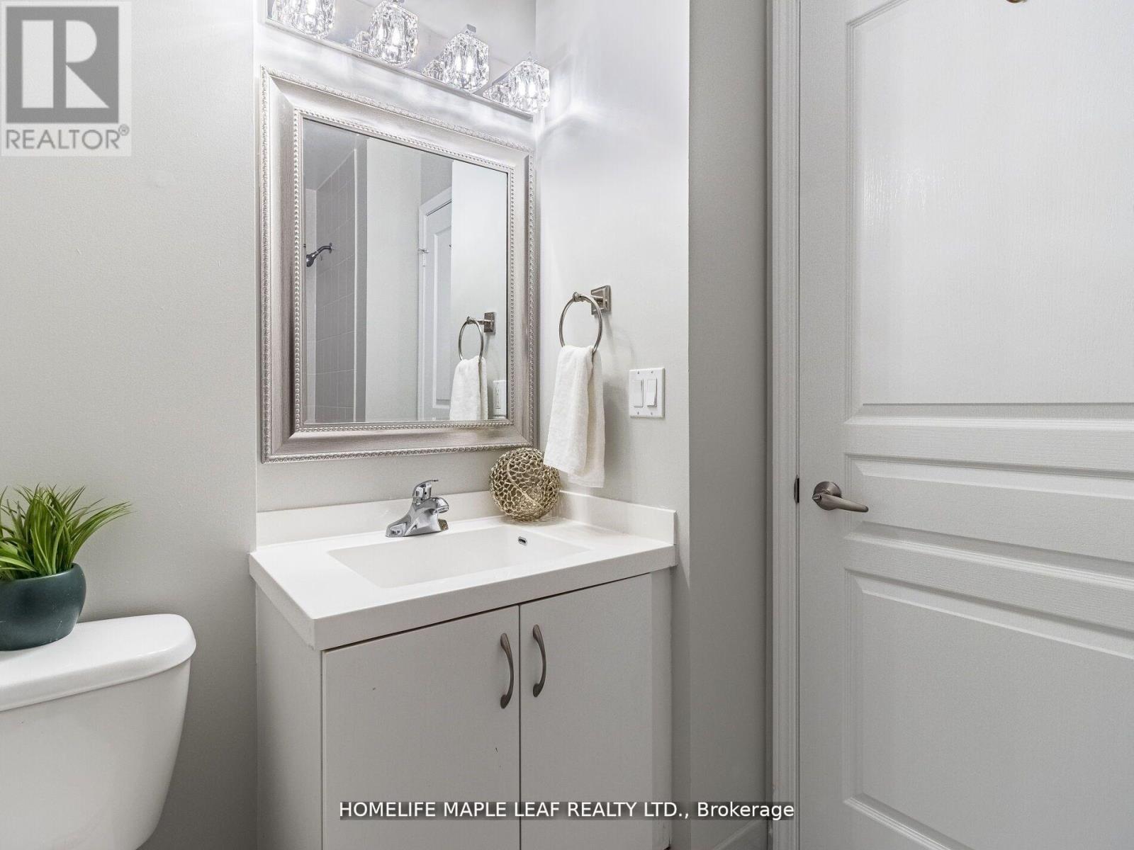 Lph02 - 2240 Lakeshore Boulevard W, Toronto, Ontario  M8V 0B1 - Photo 32 - W13821462