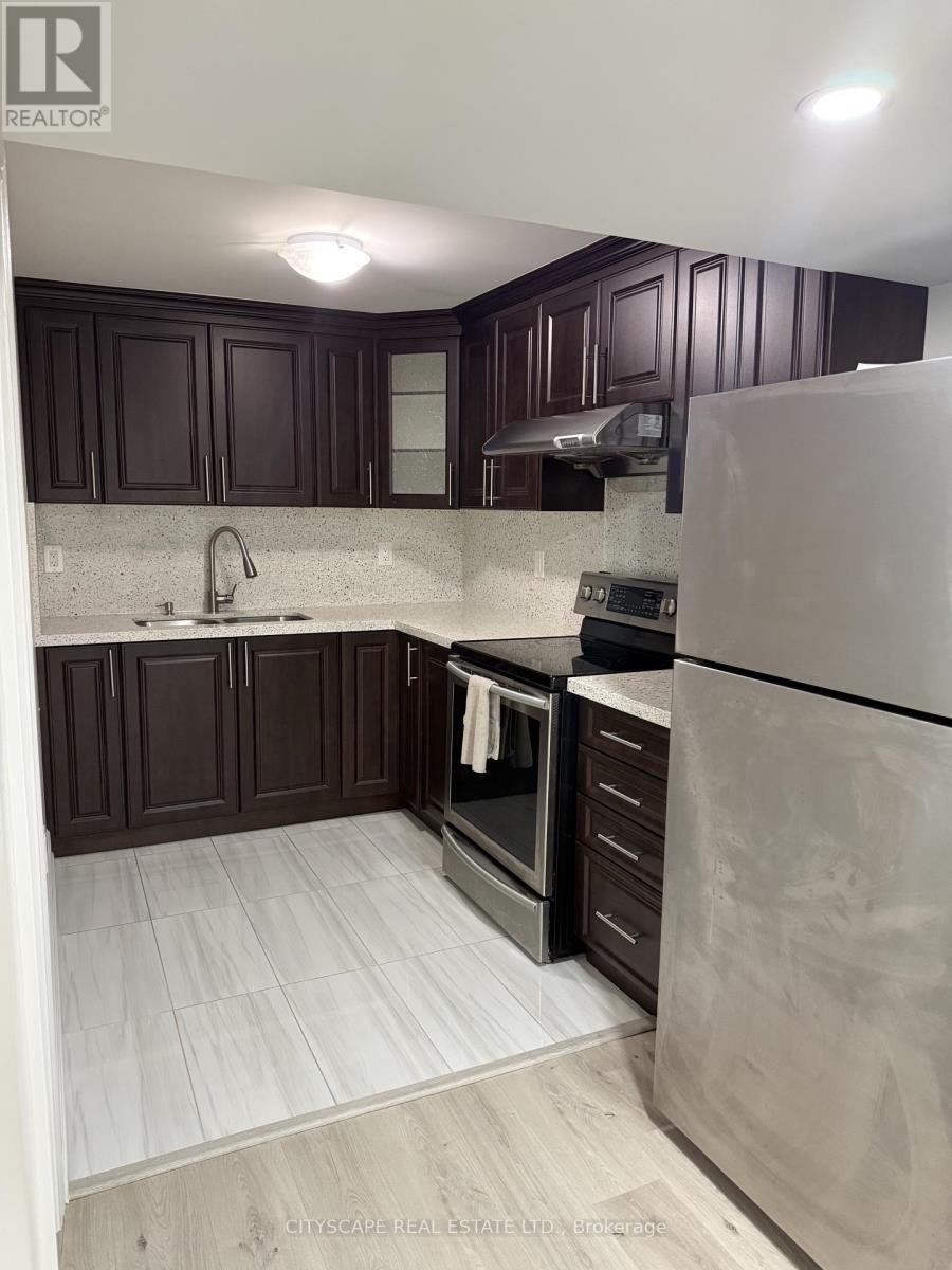 Bsmt - 6 Lucky Lane, Brampton, Ontario  L6R 3M3 - Photo 15 - W13821490