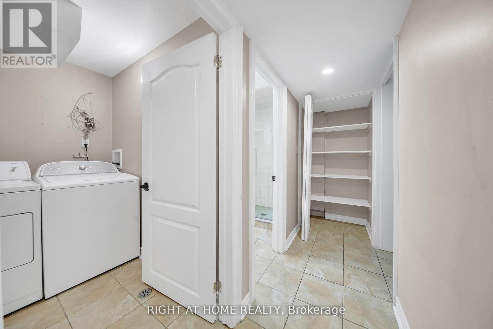 Basement - 19 Wall Avenue, Toronto, Ontario  M9N 2N6 - Photo 12 - W13821492